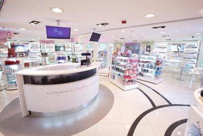 莎莎、卓悅業績回暖，化妝品零售巨頭瞄準大健康品類拓展新增長